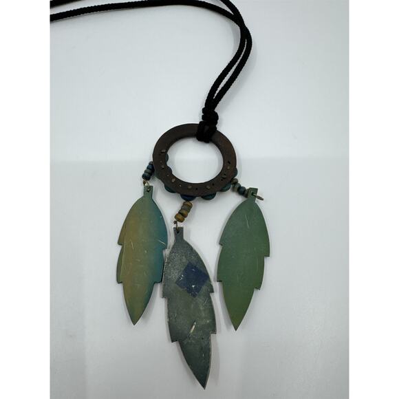 Vintage Bolo Native American Neck Tie Rope Wooden Beads and Wooden Feathers - Picture 4 of 6